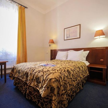Red Carpet Hostel Krasków Εξωτερικό φωτογραφία