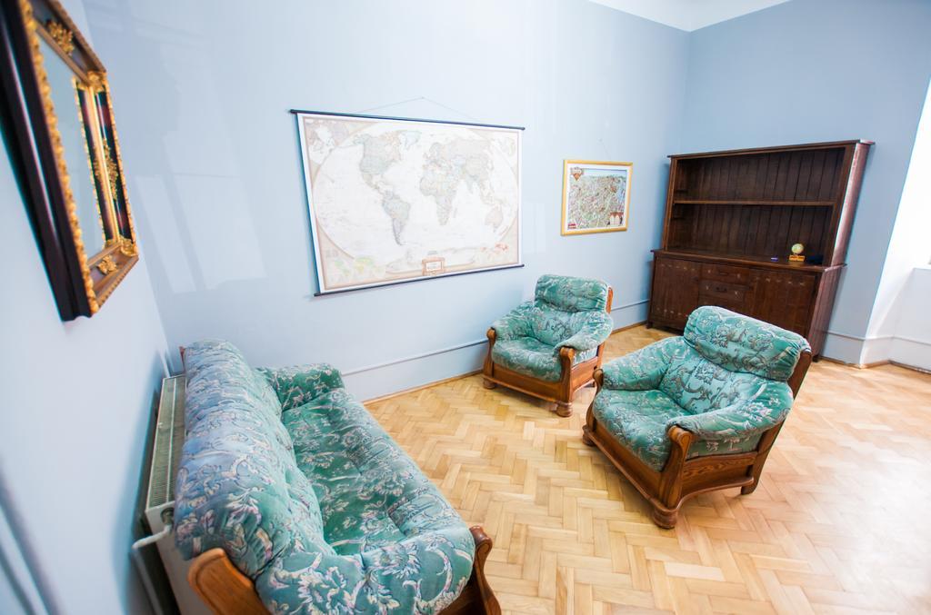 Red Carpet Hostel Krasków Εξωτερικό φωτογραφία