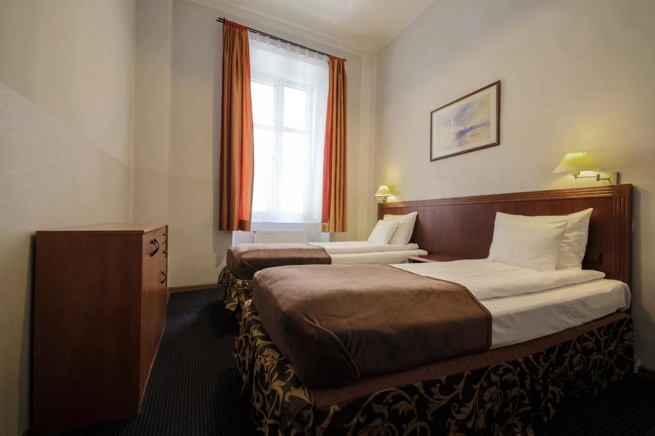 Red Carpet Hostel Krasków Εξωτερικό φωτογραφία