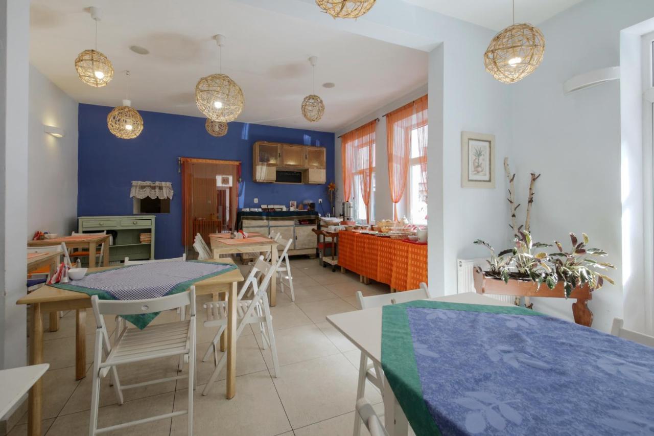 Red Carpet Hostel Krasków Εξωτερικό φωτογραφία