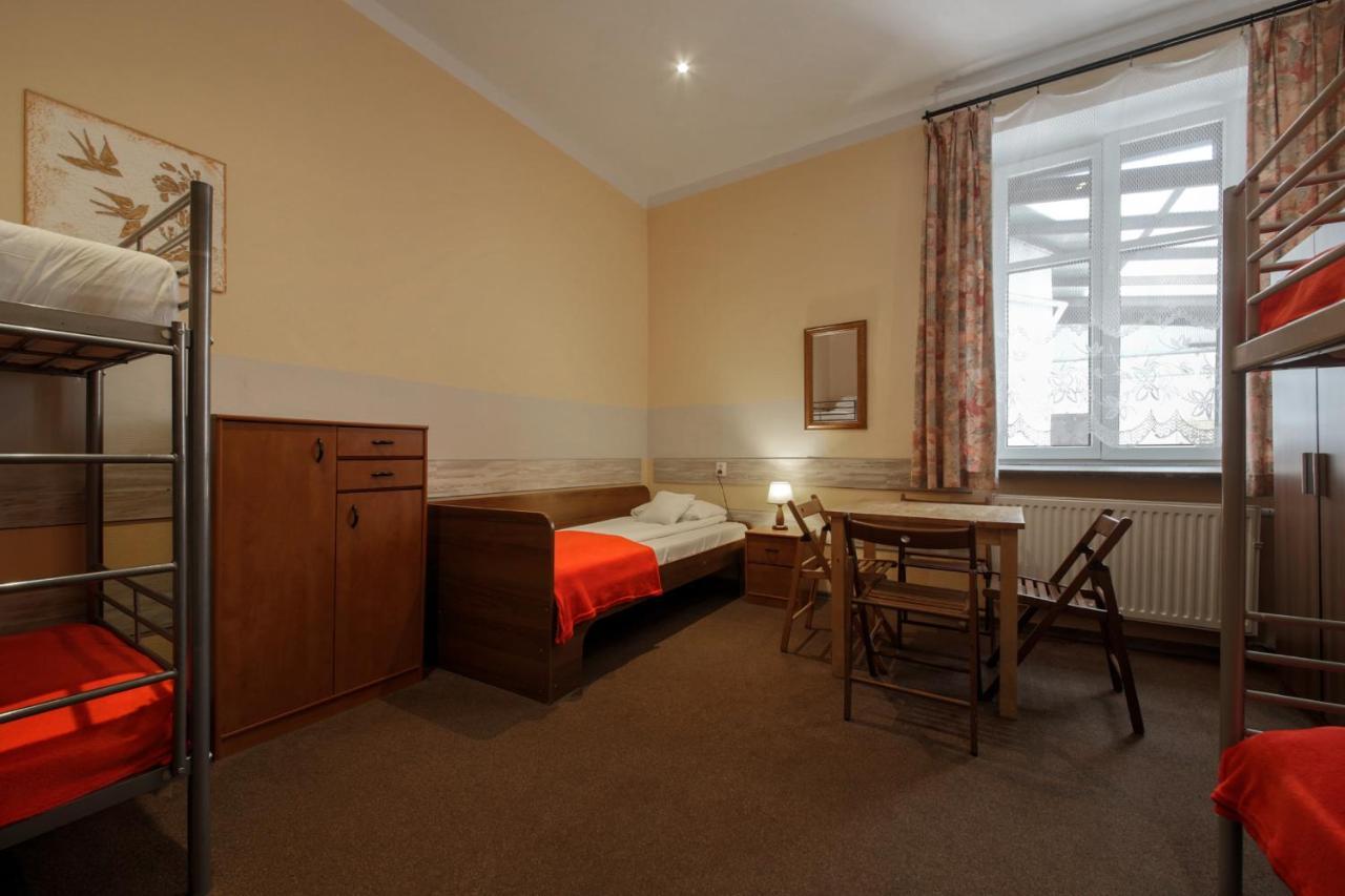 Red Carpet Hostel Krasków Εξωτερικό φωτογραφία